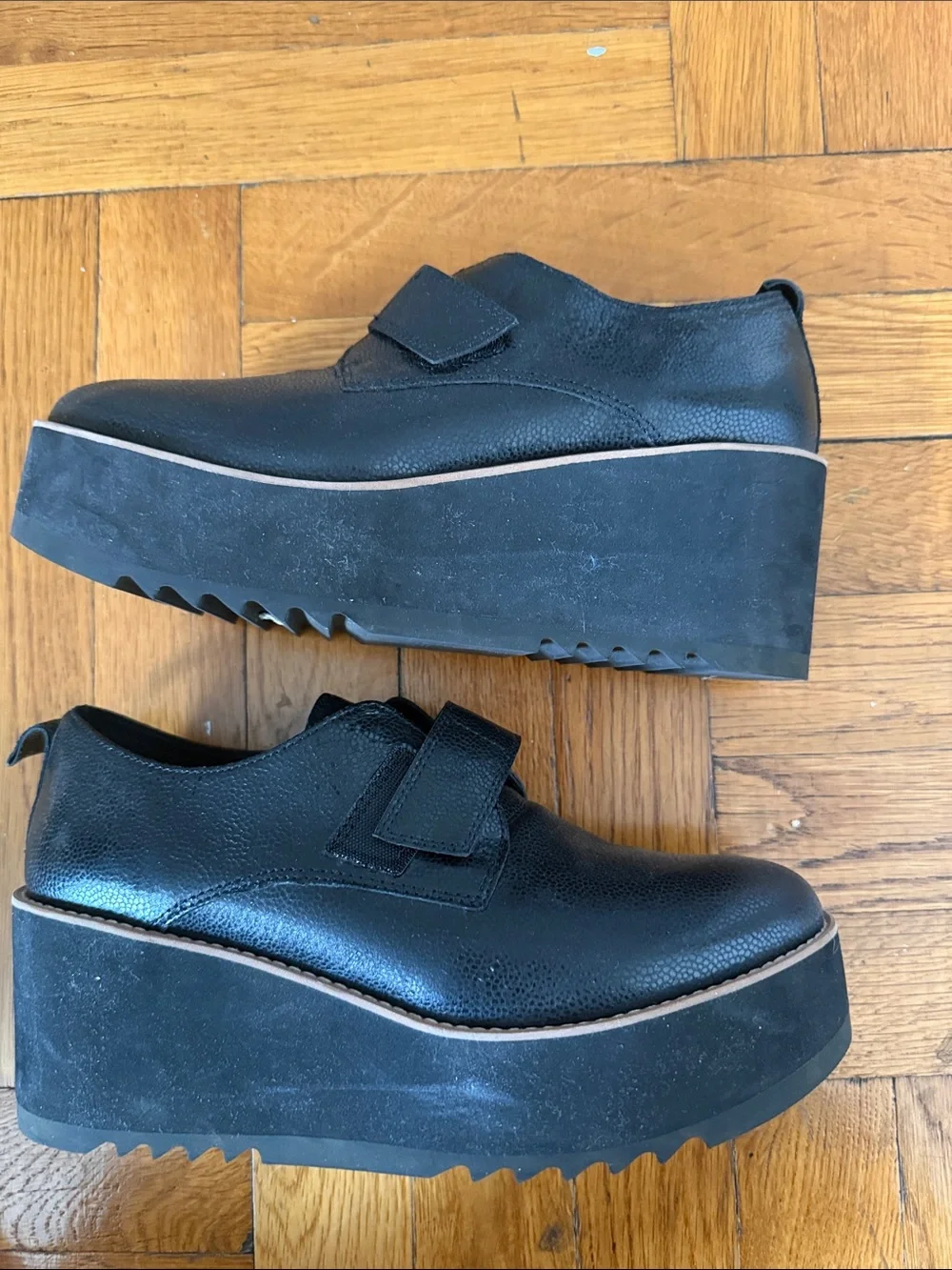 Eileen Fisher Black Textured Leather Slip-On wedge Loafers